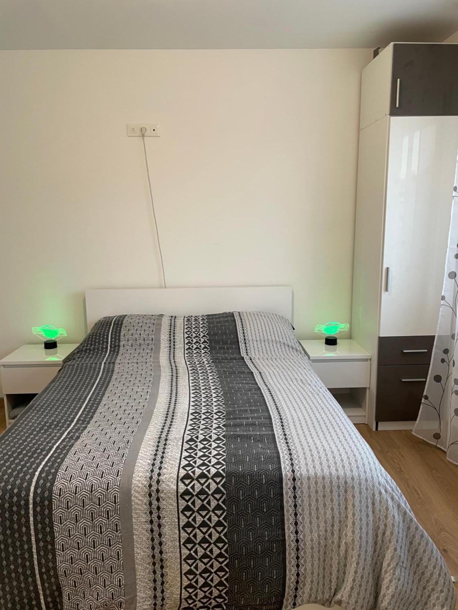 Cosy Studio, Lit Double 勒芒 客房 照片